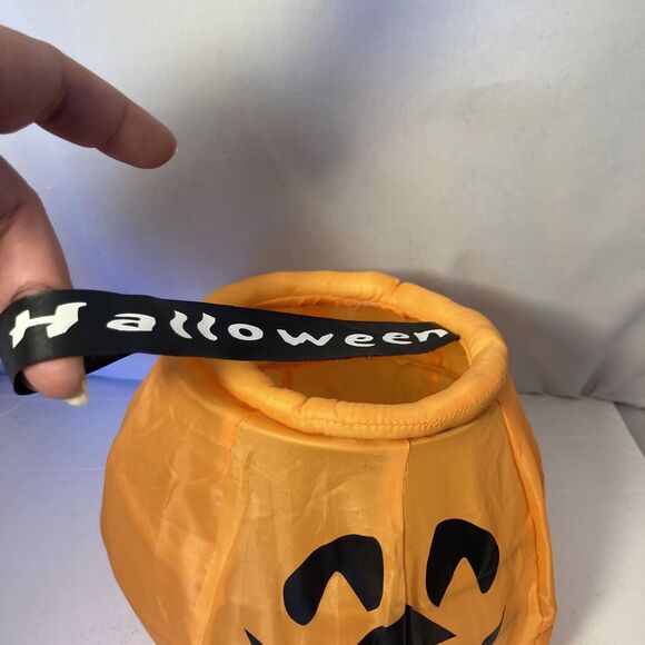 Vintage Halloween Gemmy Nylon And Metal Spring Candy Bucket Basket 8” - Picture 3 of 7